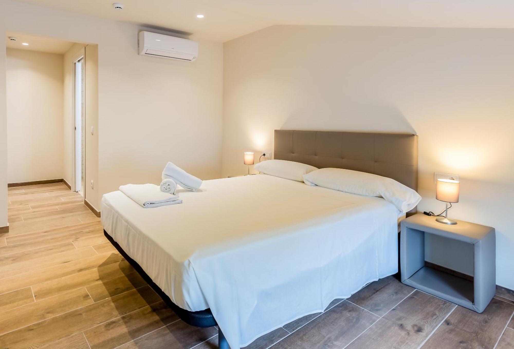 Can Cintet 3 Apartamento Con Terraza En Besalú Extérieur photo