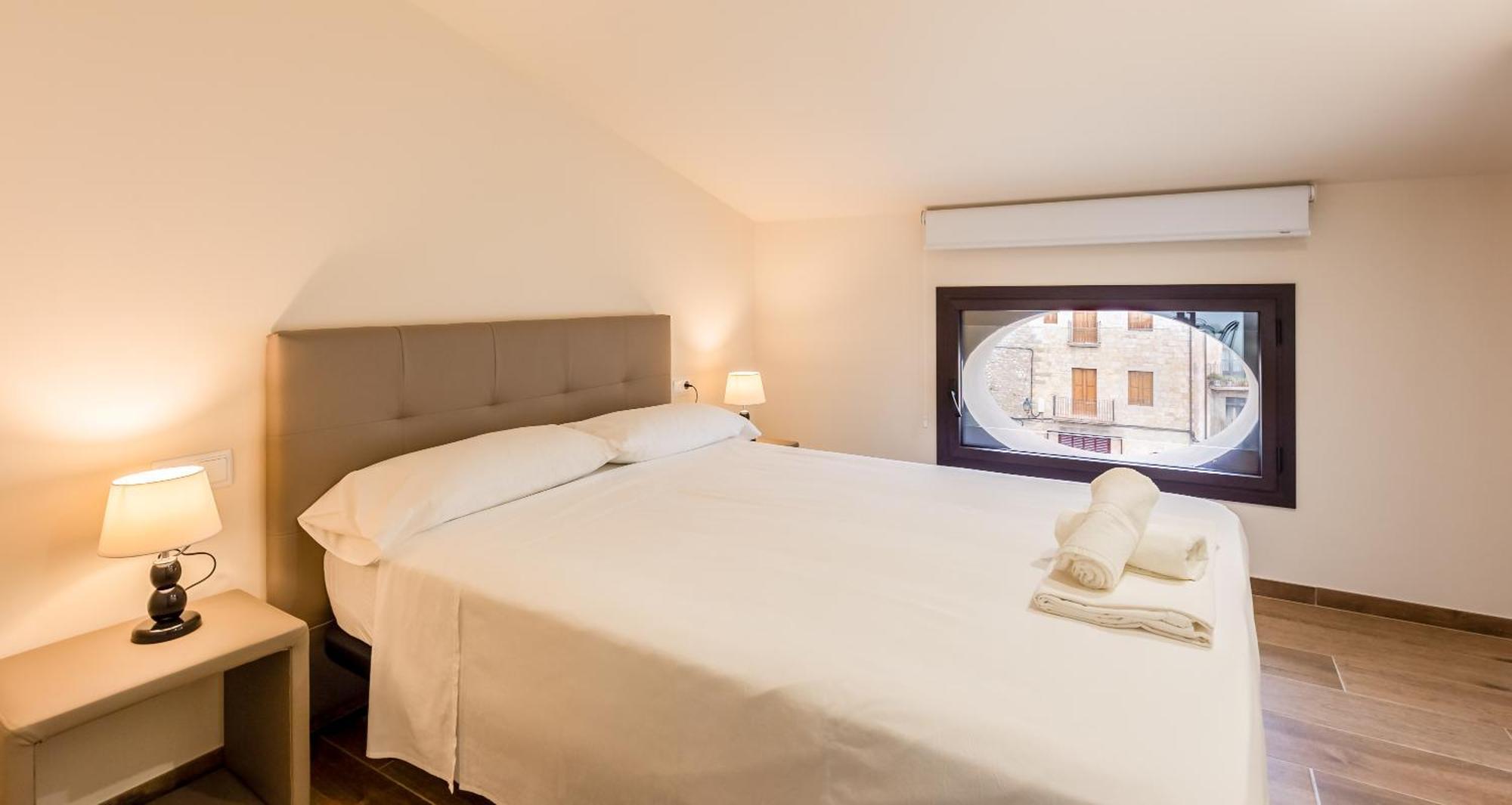 Can Cintet 3 Apartamento Con Terraza En Besalú Extérieur photo