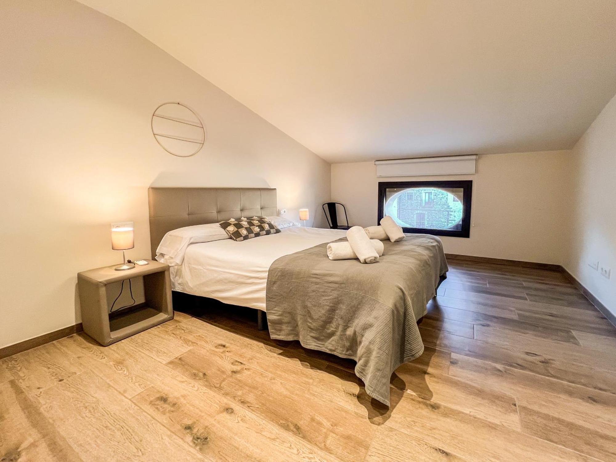 Can Cintet 3 Apartamento Con Terraza En Besalú Extérieur photo
