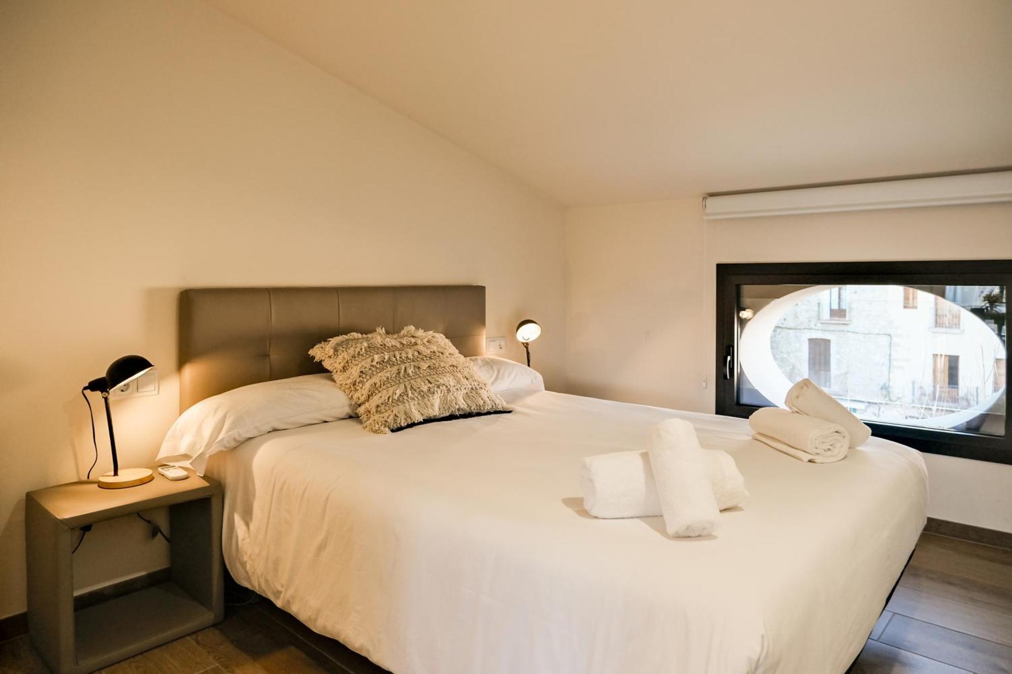Can Cintet 3 Apartamento Con Terraza En Besalú Extérieur photo